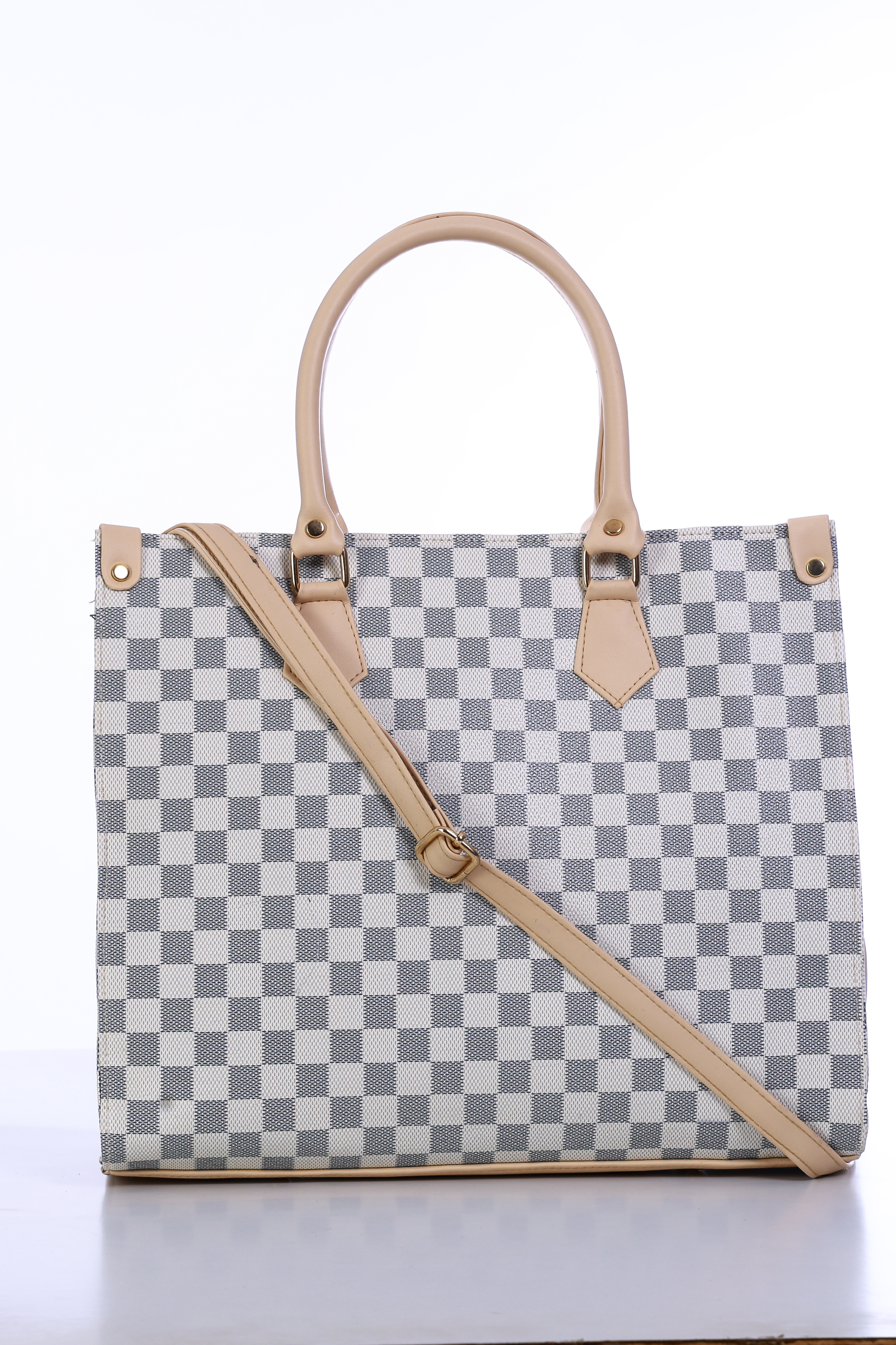 Ivory Check Tote Bag (100 INR Instant Off While Checkout)